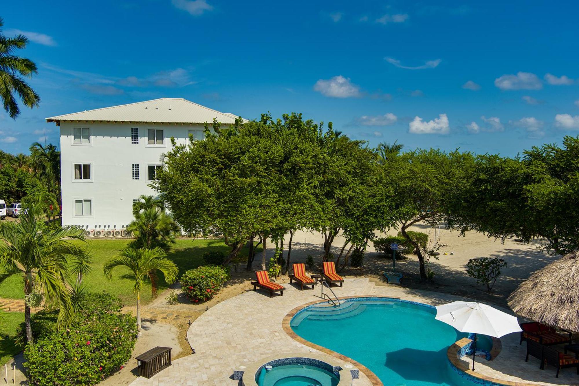 The Villas At Cocoplum Placencia Eksteriør billede